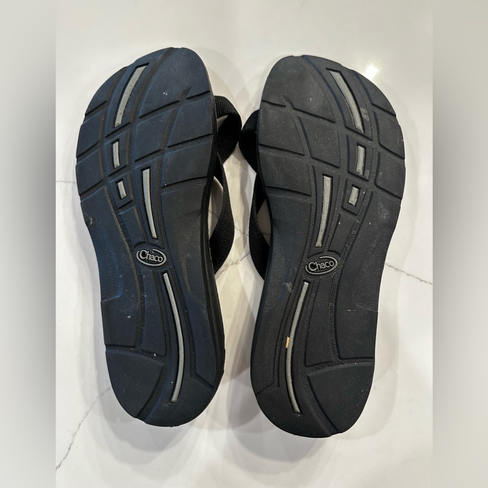 Chaco slip-on sandals - Picture 3 of 5